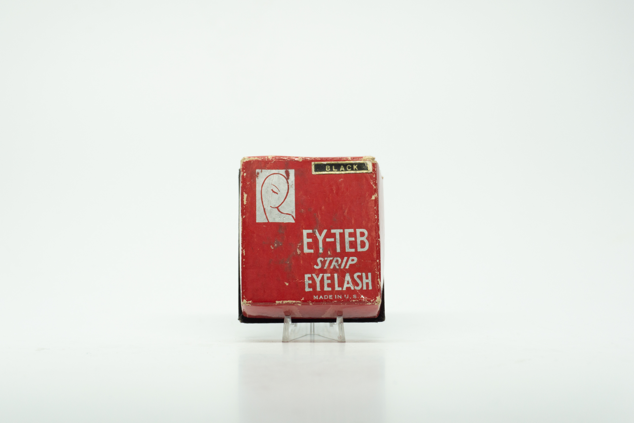 Mae West's False Eyelashes