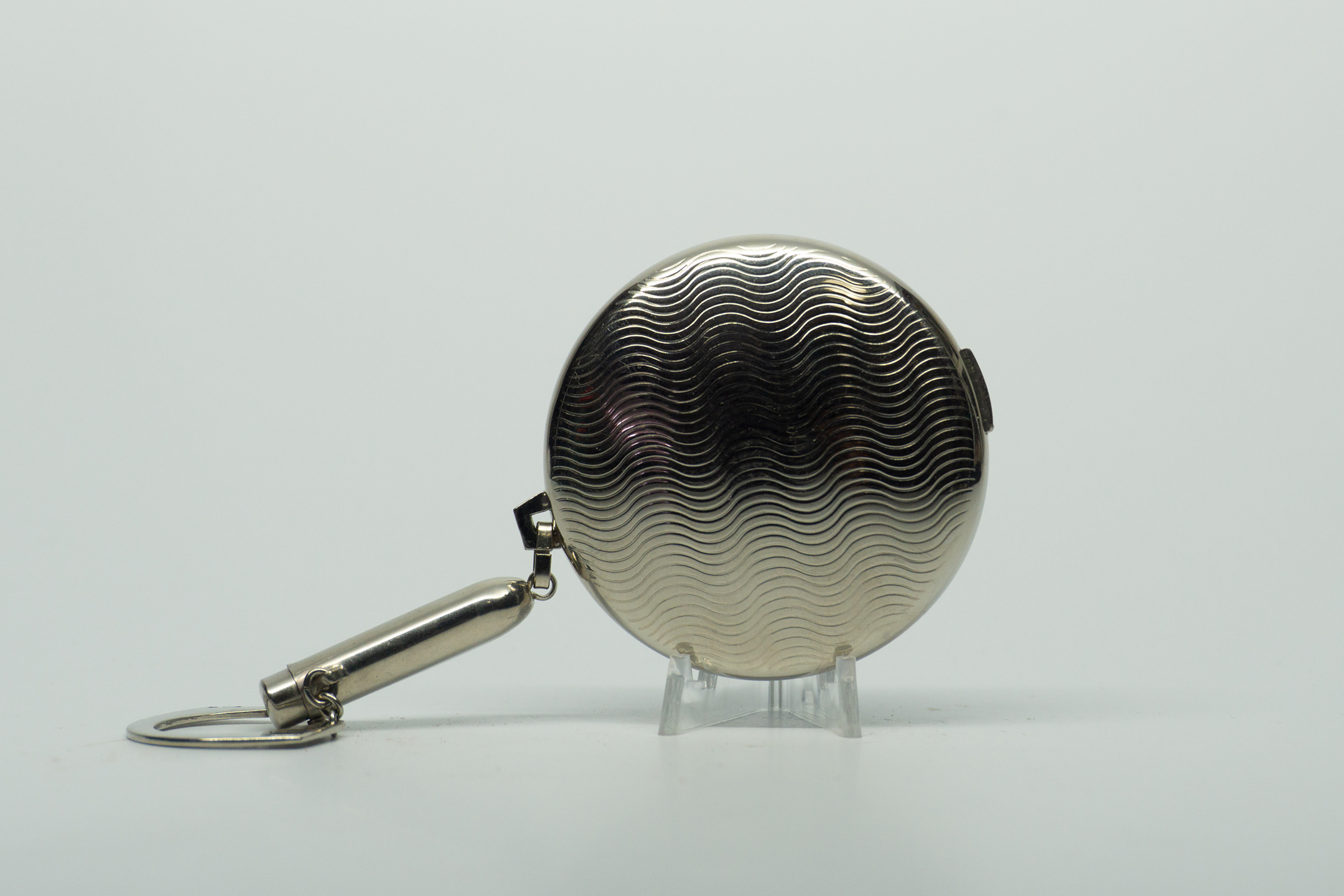 Richard Hudnut Deauville Compact